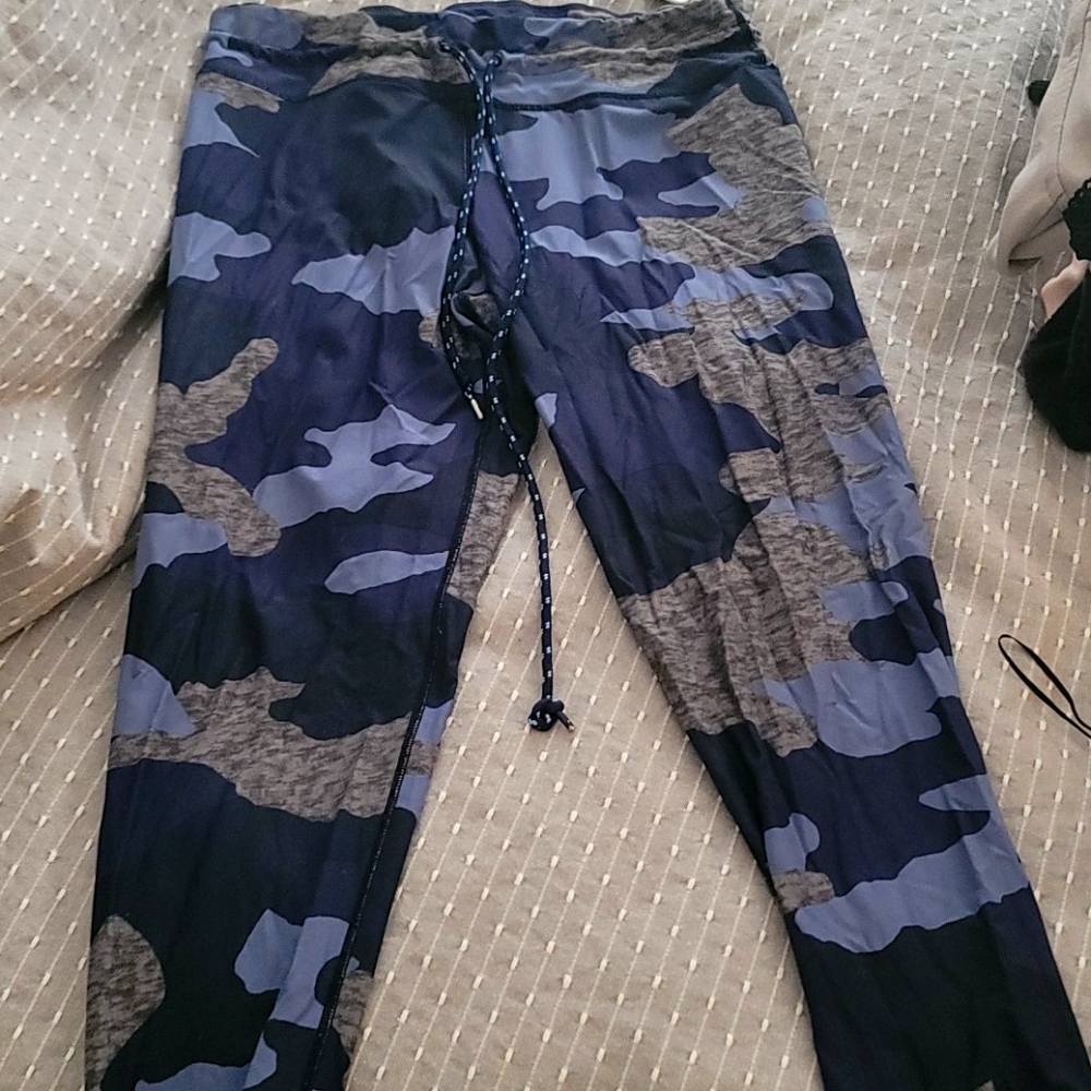 Aerie 7/8 camp drawstring legging